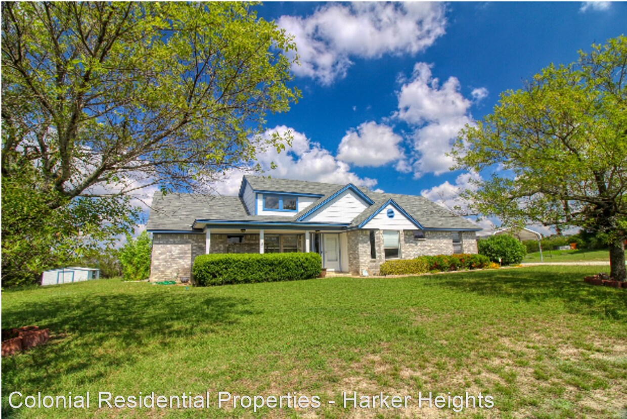 Foto principal - 3 br, 2 bath House - 320 Armadillo Lane