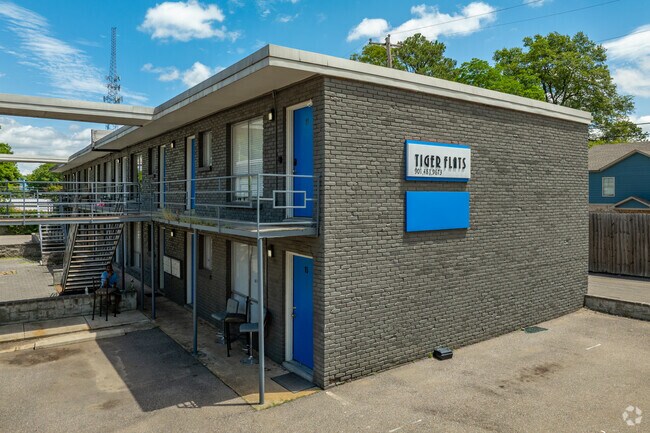 Foto del edificio - Tiger Flats