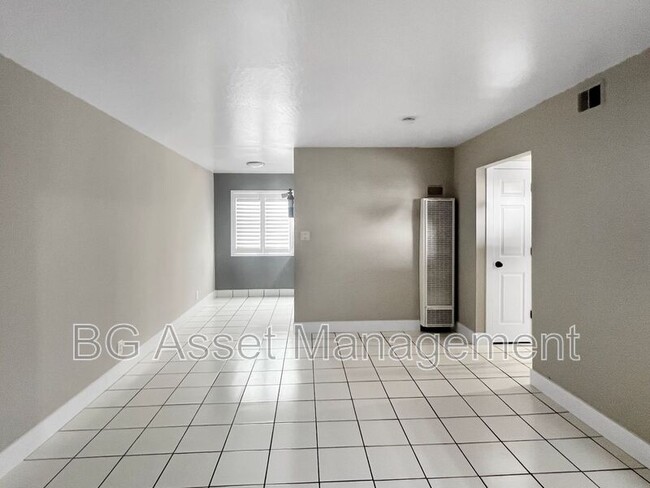 Building Photo - 1529 23rd St