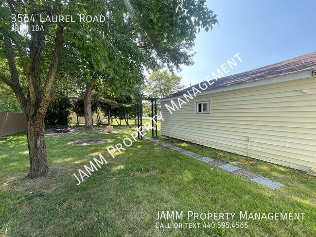 Building Photo - 3-Bedroom Single Family Ranch style home i...