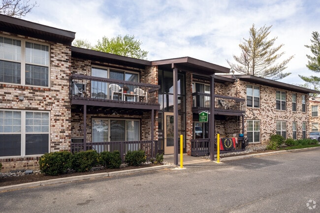 Building Photo - Myrtle Place Apartments