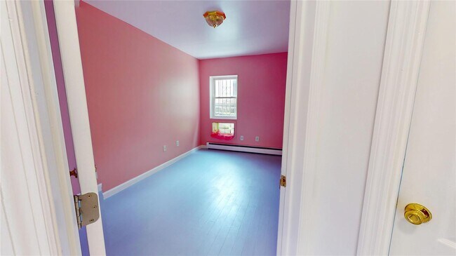 Building Photo - 15-41 125th St
