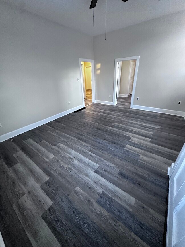 Foto del edificio - 14 Commonwealth Ave