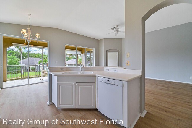 Building Photo - 3 br, 2 bath House - 23056 Lone Oak Drive