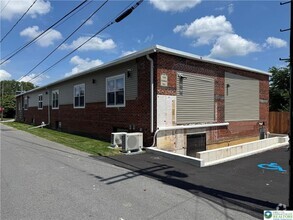 Building Photo - 330 Linden Ave