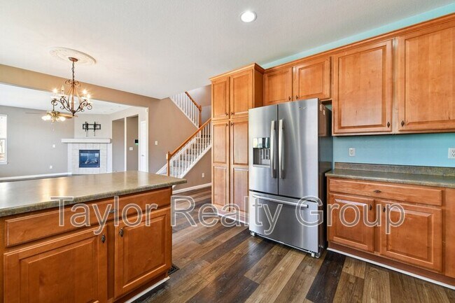 Building Photo - 10443 Ouray St