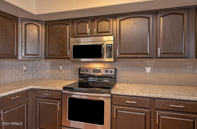Foto del edificio - 28032 N 25th Ln