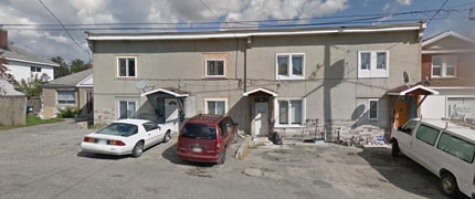 Building Photo - 450 Eva Ave