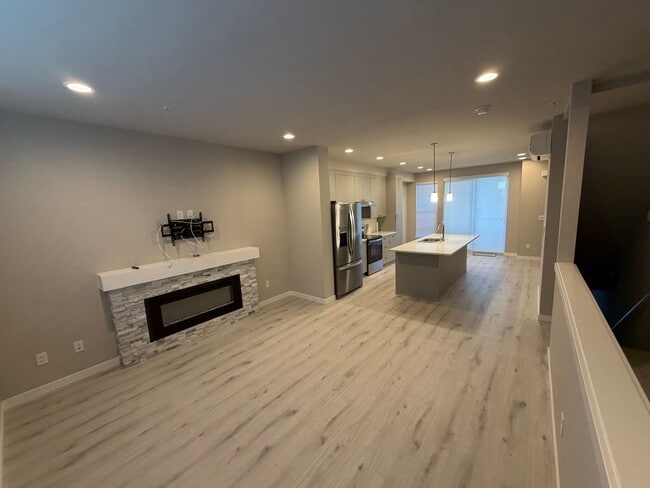 Photo - New Lynnwood Upscale Townhome For Rent!