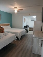 Building Photo - 2600 S Ocean Blvd