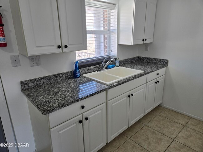 Foto del edificio - 190 E Olmstead Dr