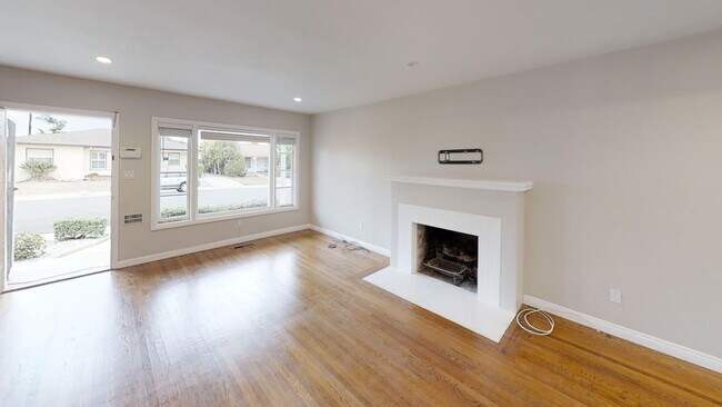 Foto del edificio - SDSU 5BD House – Walk to Campus, Prime Stu...