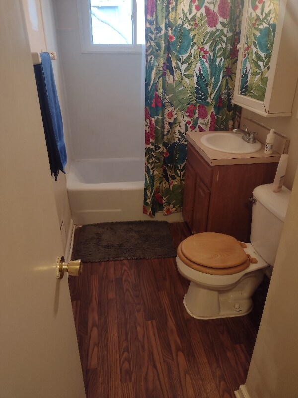 Building Photo - 2587 Azelda St