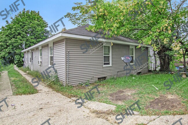 Foto del edificio - 1714 Eastern - newly updated two bedroom u...