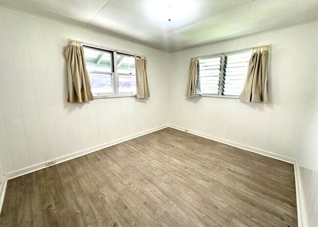 Foto del edificio - 2750 Kahoaloha Ln