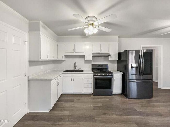 Foto del edificio - 5030 Chesapeake Rd