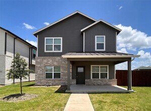 Building Photo - 4624 Goodsprings Ln