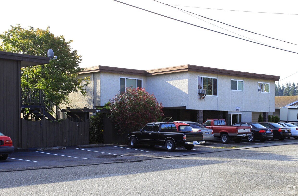 4807 Vesper Dr, Everett, WA 98203 Apartments in Everett, WA