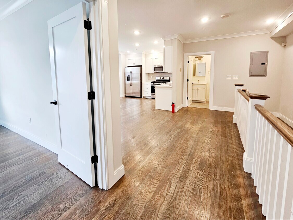 Foto principal - 79 Linden St