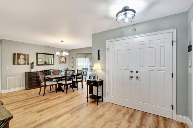 Building Photo - 14515 Horseshoe Trce
