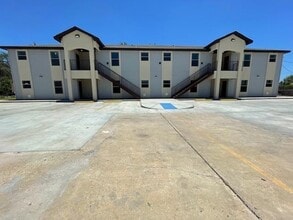 Building Photo - 2717 N Arkansas Ave