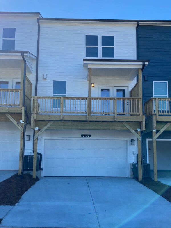 Building Photo - 1232 May Elm Ln