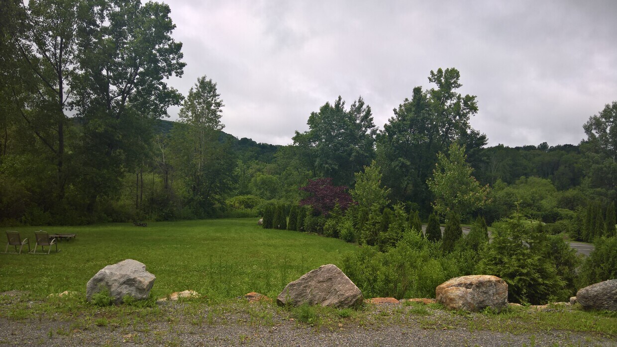 623 Torrington Rd Unit Apt G, Litchfield, CT 06759 Apartments in