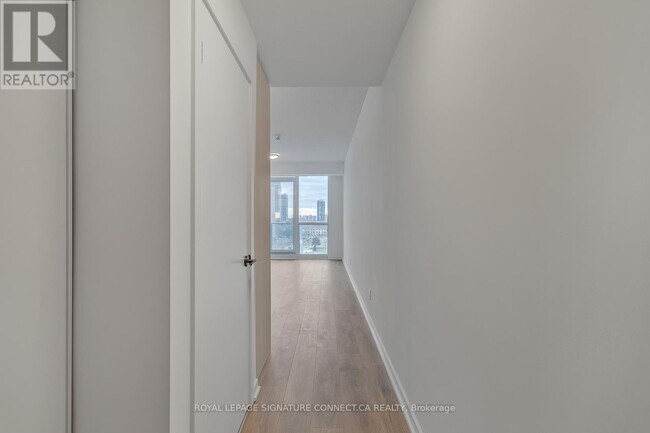 Building Photo - 32-632 Forest Manor Rd