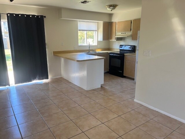 Building Photo - 7505 Pebble Beach Rd
