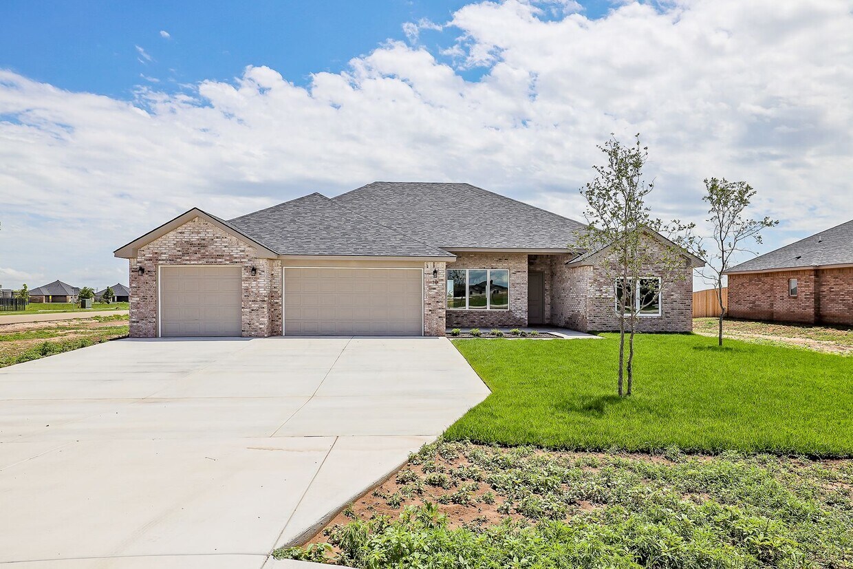 10 Glorieta Dr, Canyon, TX 79015 House Rental in Canyon, TX