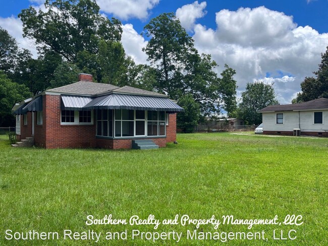 Foto del edificio - 3 br, 1 bath House - 210 North Ashurst Avenue