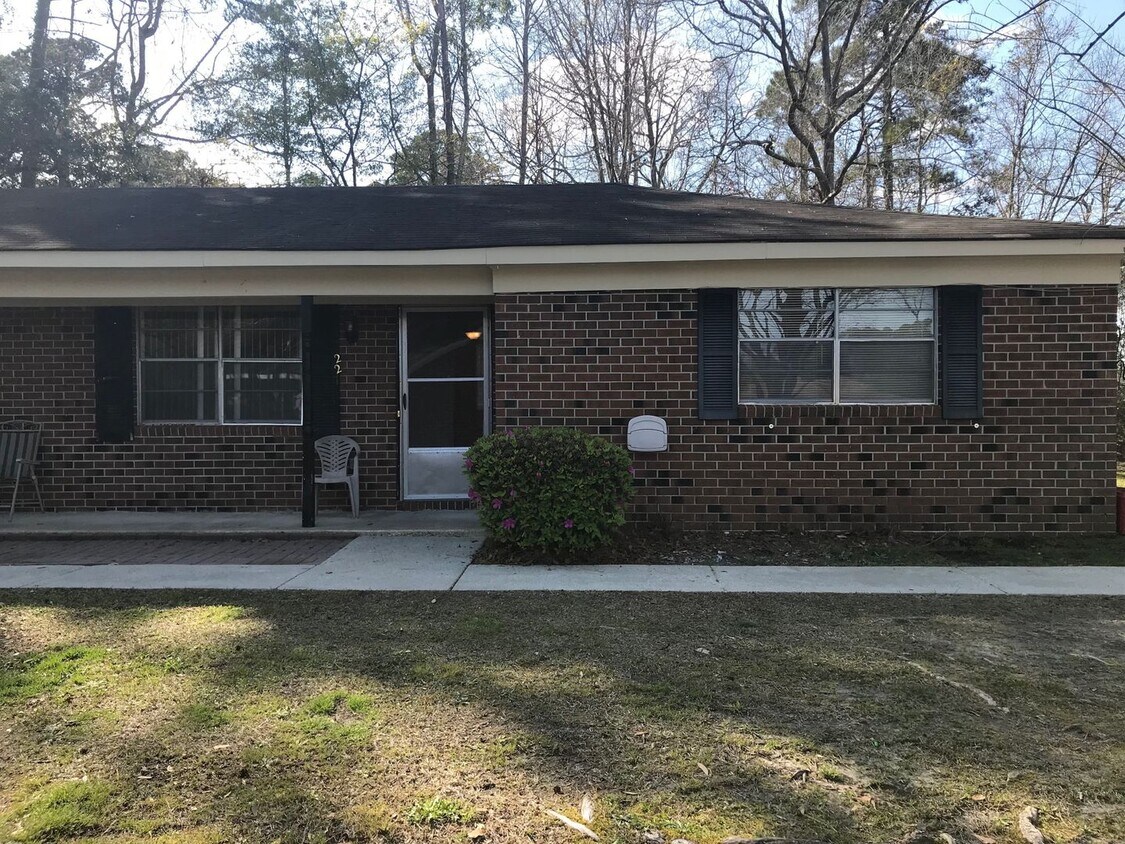 Primary Photo - 227 Kilarny Rd