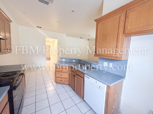 Foto del edificio - 1001 N McKinney St
