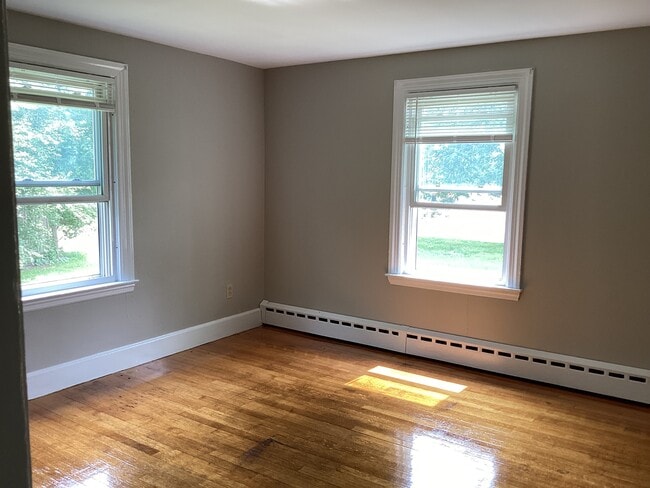 Building Photo - 120 Belchertown Rd