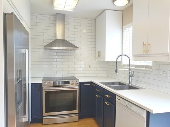 Photo - 1520 Vrain St Apartment