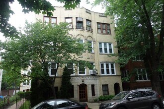 Building Photo - 1434 W Thome Ave