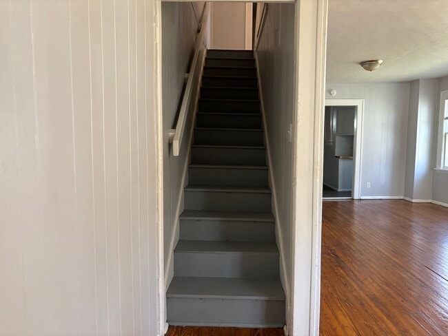 Building Photo - Stylish Two-Story Duplex Living: 2 Beds, 1...