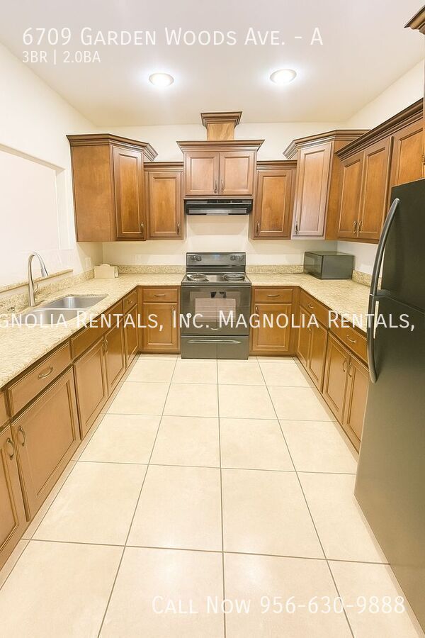 Foto del edificio - 6709 Garden Woods Ave