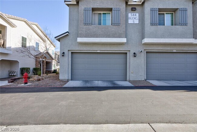 Foto del edificio - 544 Mossy Cup St