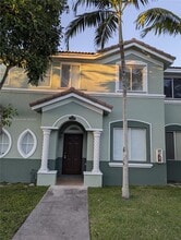 Building Photo - 1413 SE 24th Ct