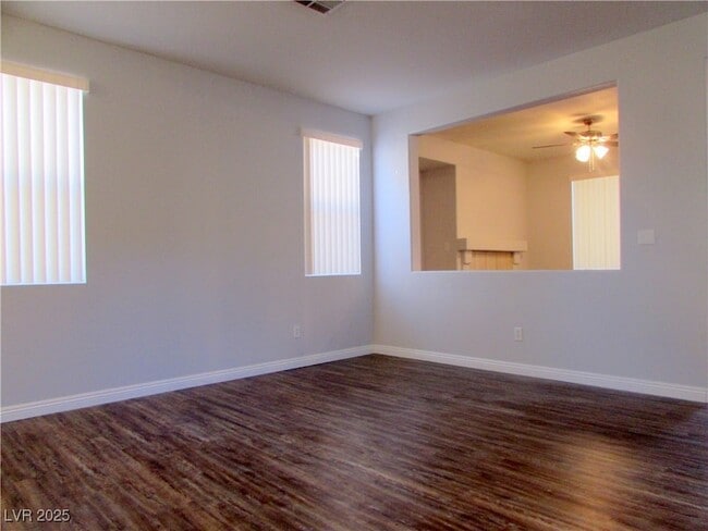 Building Photo - 2185 Polynesia Cir