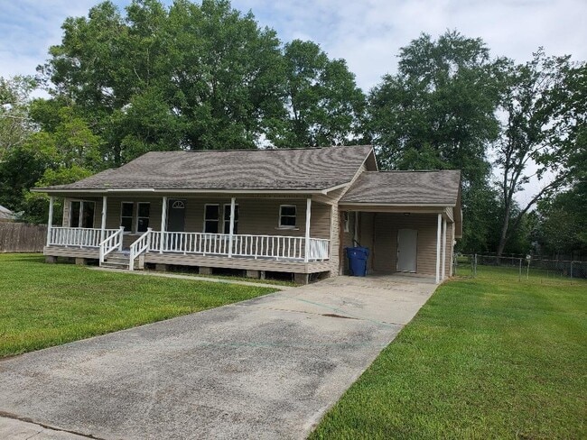 Foto del edificio - 1014 W 9th St