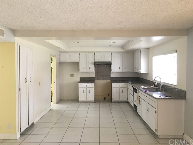 Building Photo - 22910 Mountain Laurel Way
