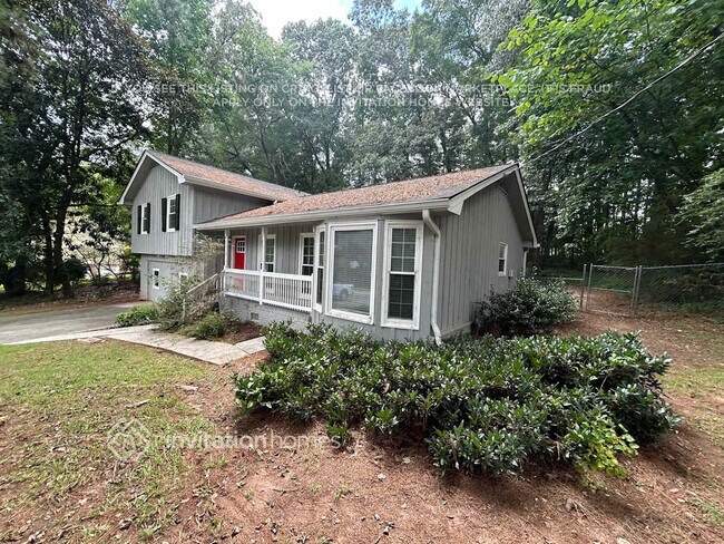 Building Photo - 643 Jason Ct