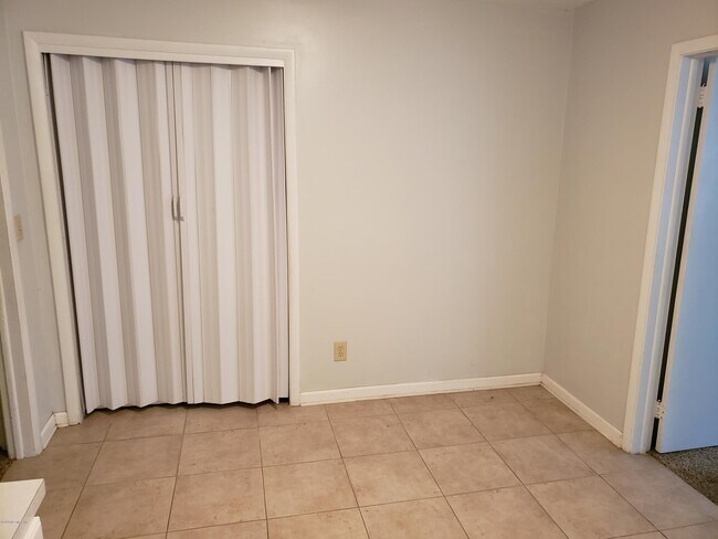 Foto del edificio - 1262 Belmont Terrace