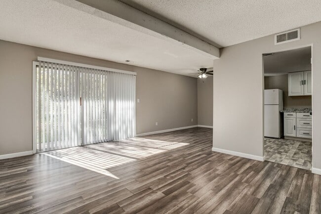 Foto del interior - Oakwood Garden Apartments