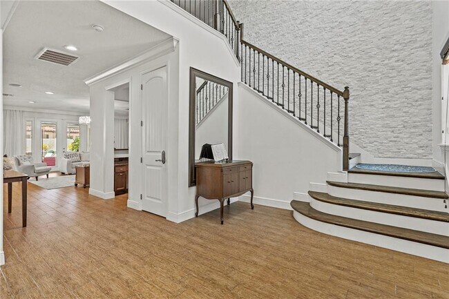 Foto del edificio - 8434 Chilton Dr