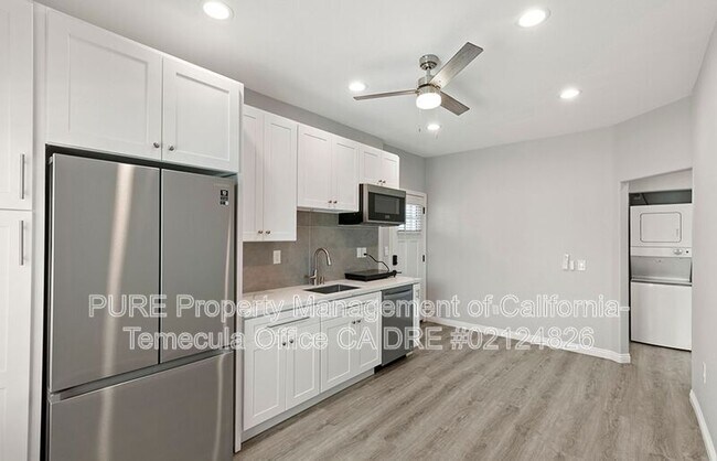 Building Photo - 32705 Safflower St