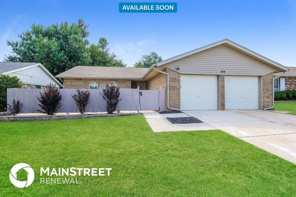 Primary Photo - 309 S Morgan Dr
