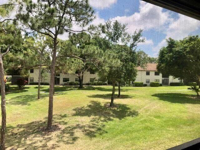 Building Photo - 3348 Lucerne Park Dr